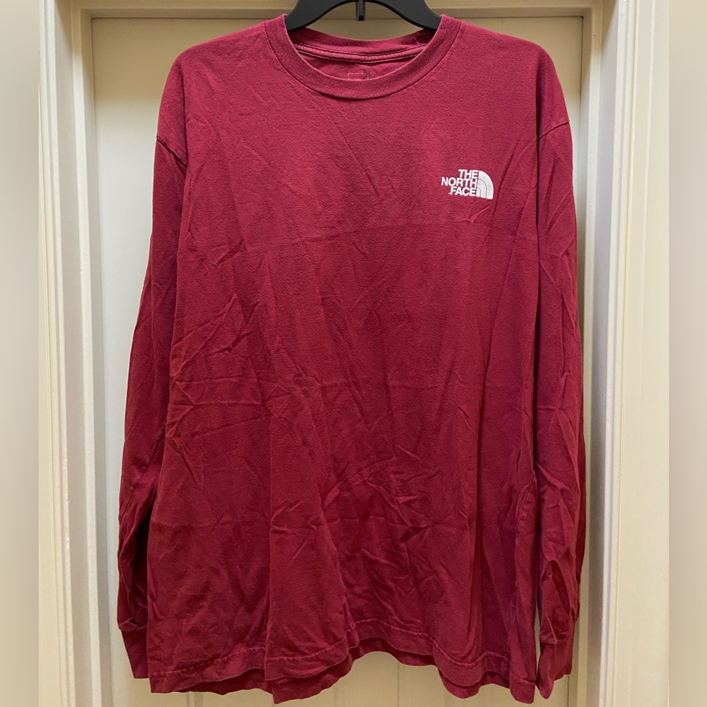 Men’s L Northface long sleeve tee